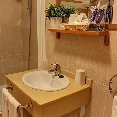 Hotel Mirador Del Sella 3*